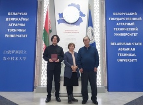 Вручение дипломов магистра иностранным выпускникам