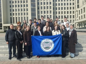 Студенты БГАТУ в рамках образовательной экскурсии посетили Национальное собрание Республики Беларусь