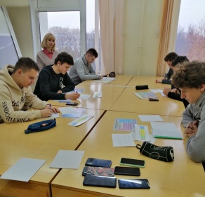 Студенческие олимпиады по физике и химии