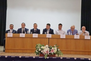 Месяц первокурсника. Добро пожаловать в студенческую жизннь