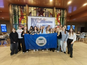 Единство в интересах: преподаватели и студенты провели время на показе фильма «Классная»