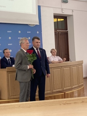 Поздравление с 85-летием Акуловича Леонида Михайловича 