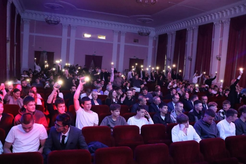 Посвящение в студенты - первый студенческий праздник первокурсников